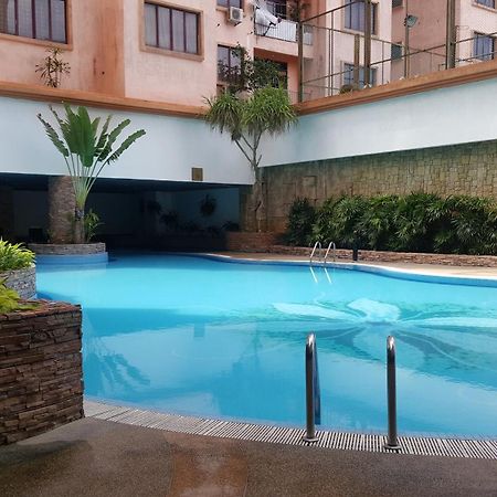 Cmk Apartmen Mutiara Tower 3 Bedroom Kota Bharu#Netflix Exteriör bild