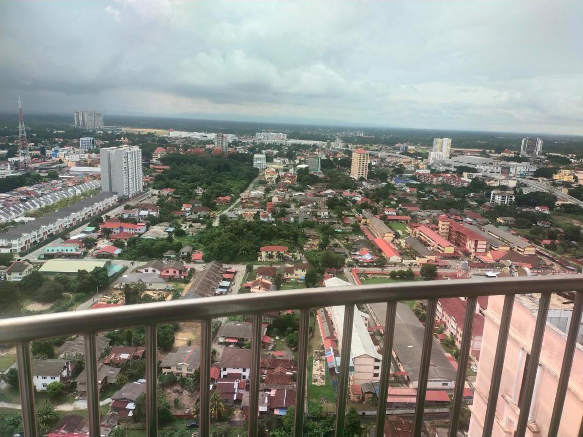 Cmk Apartmen Mutiara Tower 3 Bedroom Kota Bharu#Netflix Exteriör bild