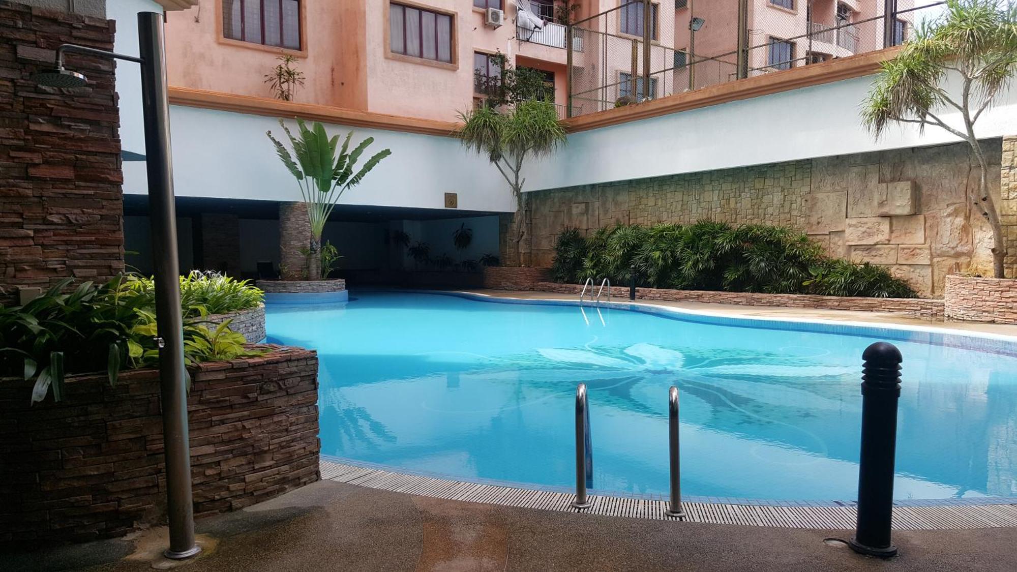 Cmk Apartmen Mutiara Tower 3 Bedroom Kota Bharu#Netflix Exteriör bild