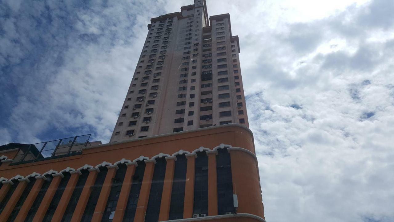 Cmk Apartmen Mutiara Tower 3 Bedroom Kota Bharu#Netflix Exteriör bild