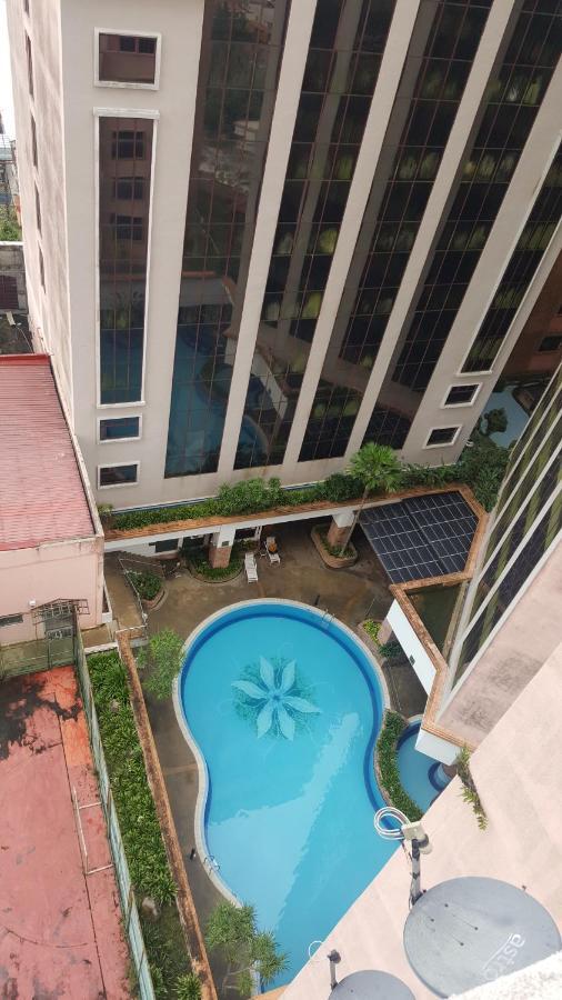 Cmk Apartmen Mutiara Tower 3 Bedroom Kota Bharu#Netflix Exteriör bild